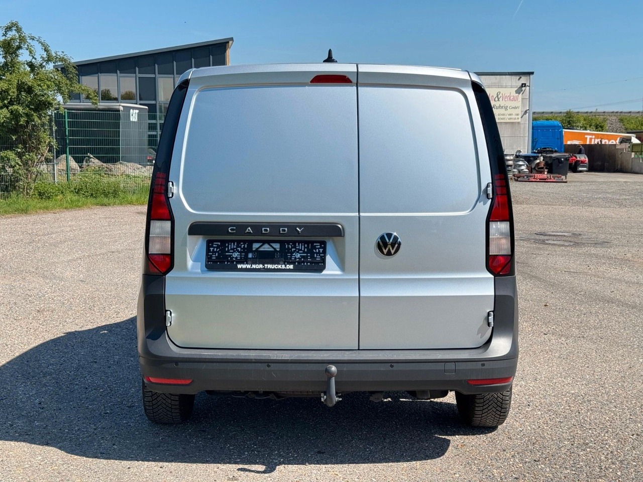 Volkswagen Caddy 4x2 | Klima | AHK | PDC | Spurhalteass. - 승합차 : 사진 4 Volkswagen Caddy 4x2 | Klima | AHK | PDC | Spurhalteass. - 승합차 : 사진 4