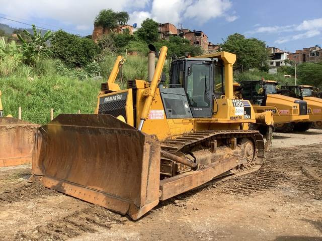 Komatsu D85EX-15 - 불도저 : 사진 1 Komatsu D85EX-15 - 불도저 : 사진 1