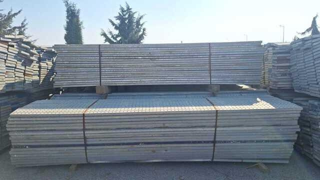 Quantity of Scaffolding - 건설장비 : 사진 2 Quantity of Scaffolding - 건설장비 : 사진 2