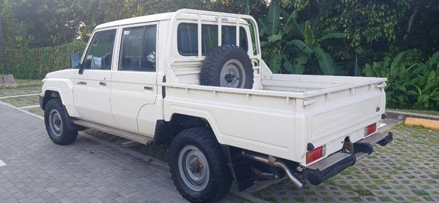 Toyota Land Cruiser HZJ79L - 픽업트럭 : 사진 2 Toyota Land Cruiser HZJ79L - 픽업트럭 : 사진 2
