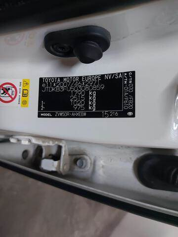 Toyota Prius Hybrid - 차량 : 사진 5 Toyota Prius Hybrid - 차량 : 사진 5