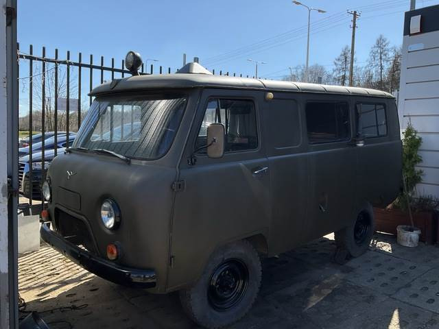 UAZ 452A3 - 패널 밴 : 사진 2 UAZ 452A3 - 패널 밴 : 사진 2