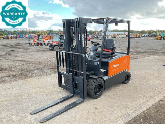 Doosan B30X-7 PLUS - 전기 지게차 : 사진 1 Doosan B30X-7 PLUS - 전기 지게차 : 사진 1