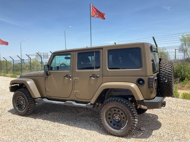 Jeep Wrangler JK Command - SUV : 사진 2 Jeep Wrangler JK Command - SUV : 사진 2