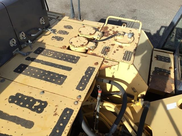 크롤러 굴삭기 Komatsu PC800LC-8 : 사진 15