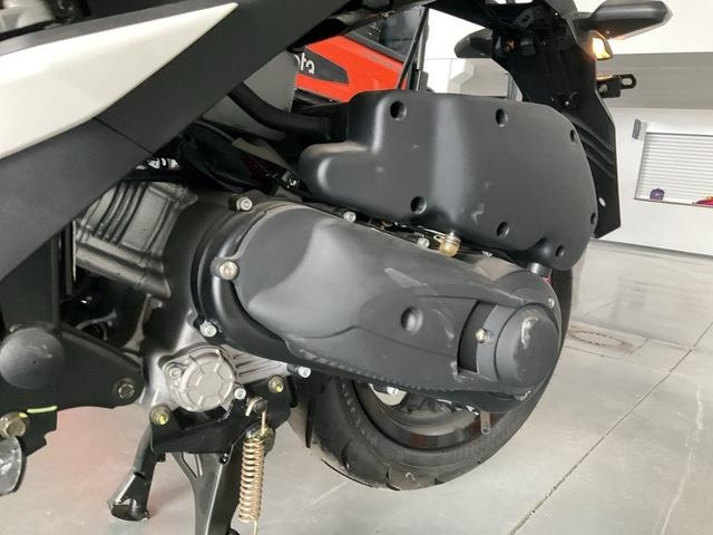 오토바이 Malaguti Mission : 사진 19 오토바이 Malaguti Mission : 사진 19