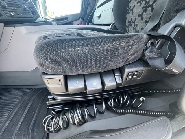 리스  Scania P410 Scania P410 : 사진 21