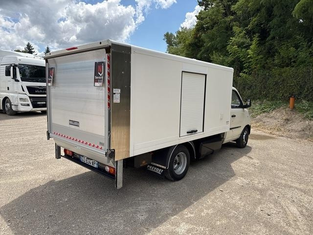 Piaggio Porter NP6 - 패널 밴 : 사진 3 Piaggio Porter NP6 - 패널 밴 : 사진 3