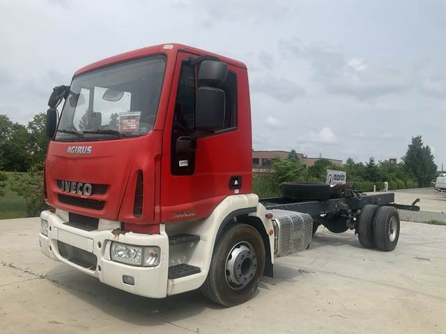 Iveco FF160E32 - 캡 새시 트럭 : 사진 1 Iveco FF160E32 - 캡 새시 트럭 : 사진 1