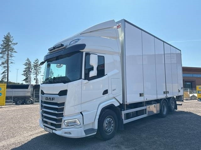 DAF XF 530 FAN - 박스 트럭 : 사진 1 DAF XF 530 FAN - 박스 트럭 : 사진 1
