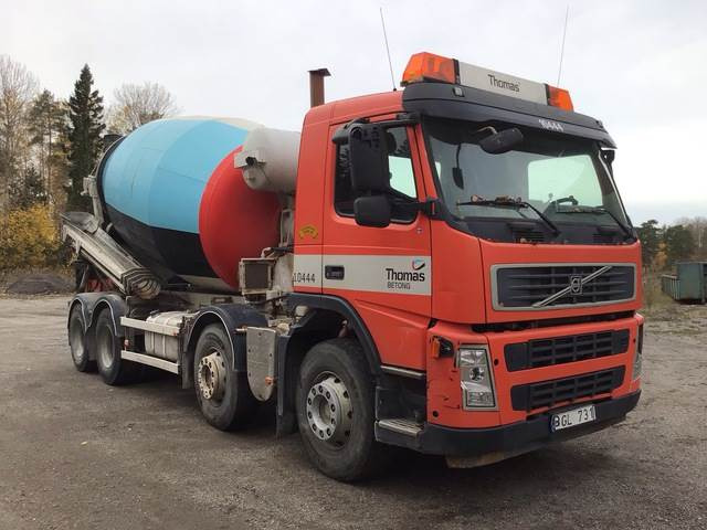 Volvo FM400 - 콘크리트 믹서 트럭 : 사진 4 Volvo FM400 - 콘크리트 믹서 트럭 : 사진 4