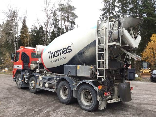 Volvo FM400 - 콘크리트 믹서 트럭 : 사진 2 Volvo FM400 - 콘크리트 믹서 트럭 : 사진 2