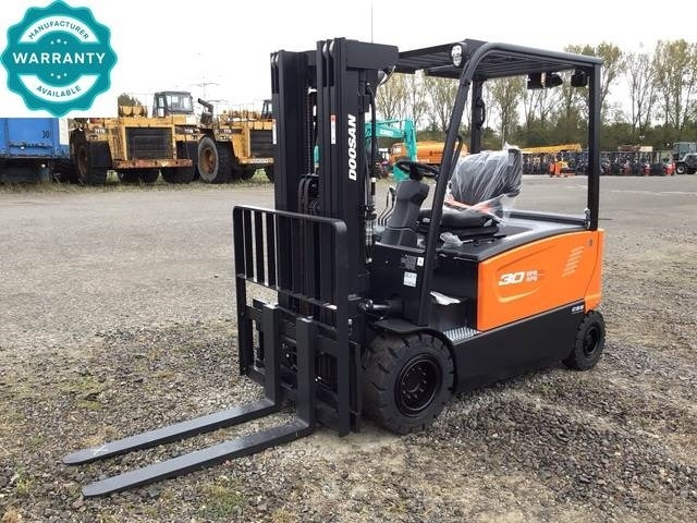 Doosan B30X-7 PLUS - 전기 지게차 : 사진 1 Doosan B30X-7 PLUS - 전기 지게차 : 사진 1