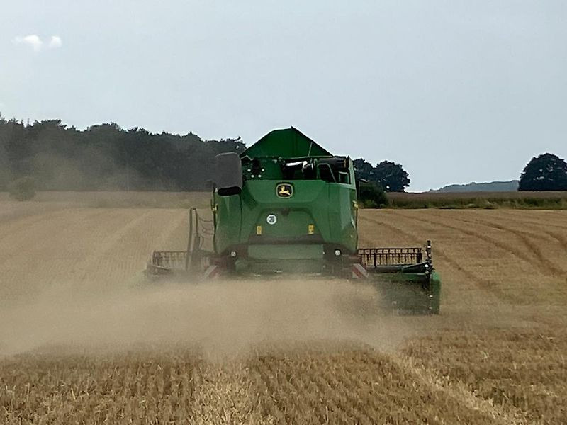 John Deere T5 400 + 6,70m Vario-Schneidwerk - 목초수확기 : 사진 3 John Deere T5 400 + 6,70m Vario-Schneidwerk - 목초수확기 : 사진 3