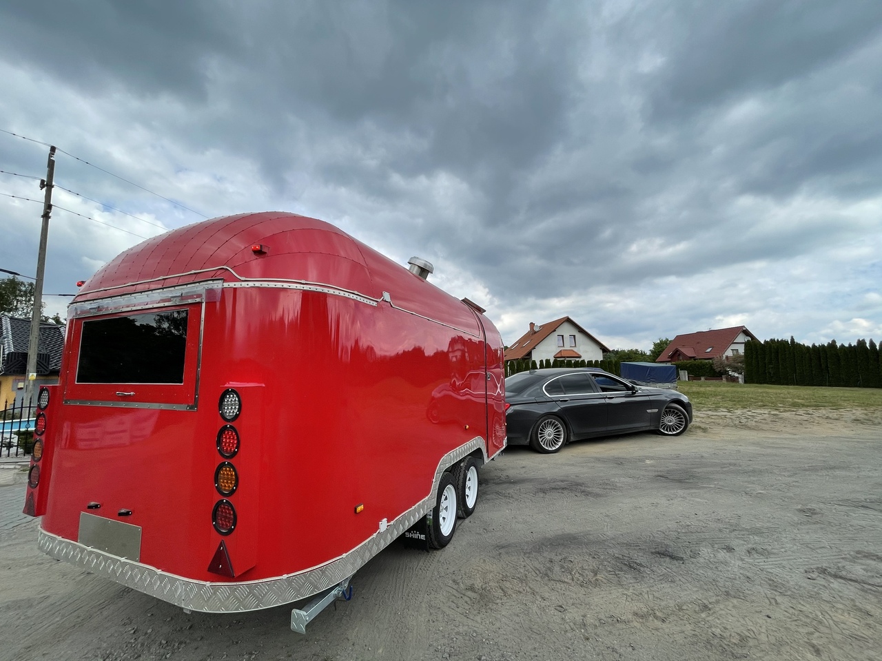 SHINE Spring RED - 자판기 트레일러 : 사진 4 SHINE Spring RED - 자판기 트레일러 : 사진 4