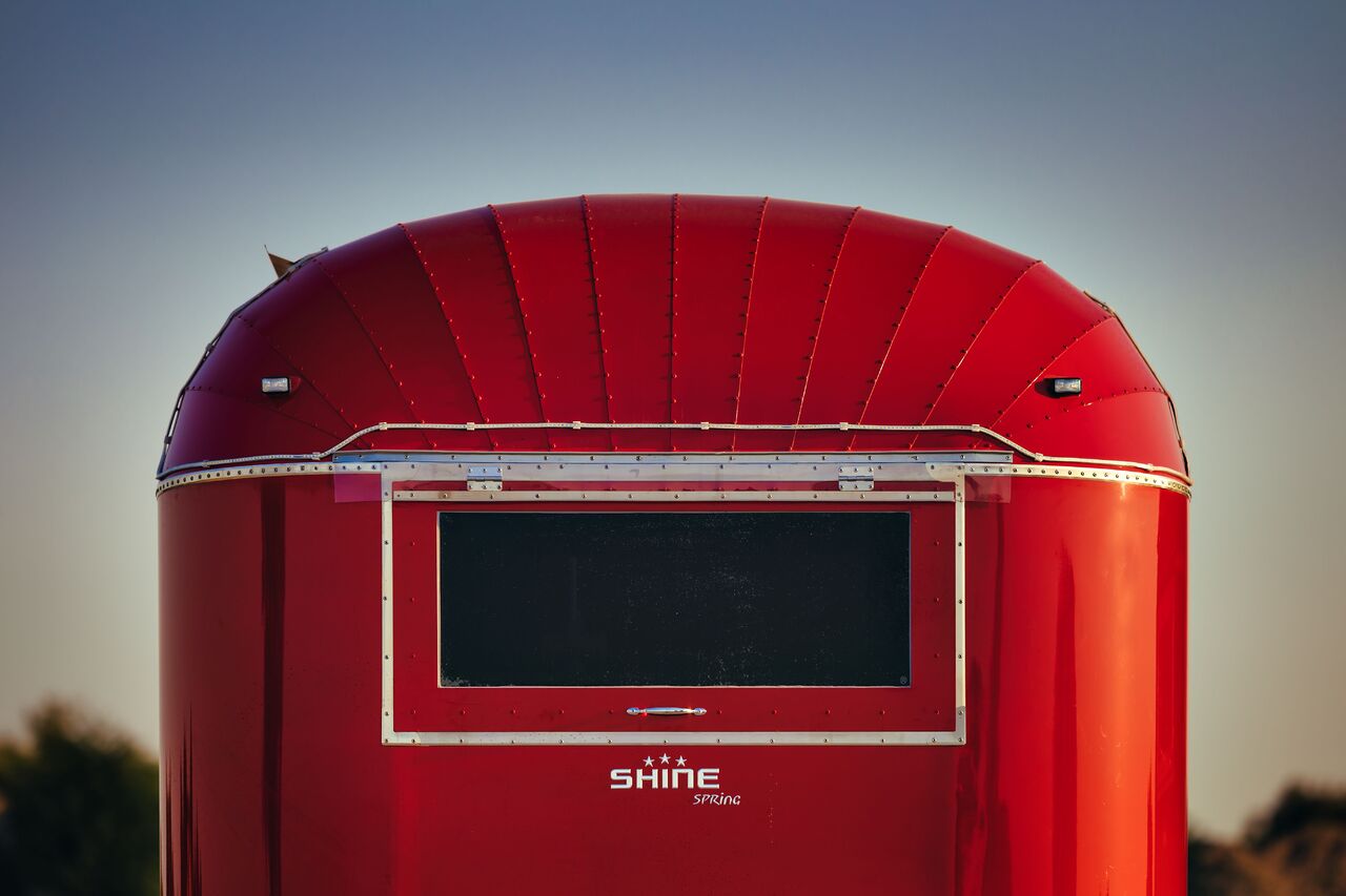 SHINE Spring RED - 자판기 트레일러 : 사진 1 SHINE Spring RED - 자판기 트레일러 : 사진 1