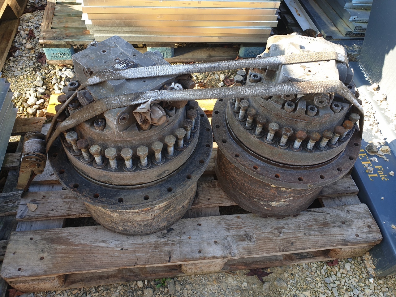 Volvo EC210C 14528930 - 파이널 드라이브 굴착기 용 : 사진 1 Volvo EC210C 14528930 - 파이널 드라이브 굴착기 용 : 사진 1