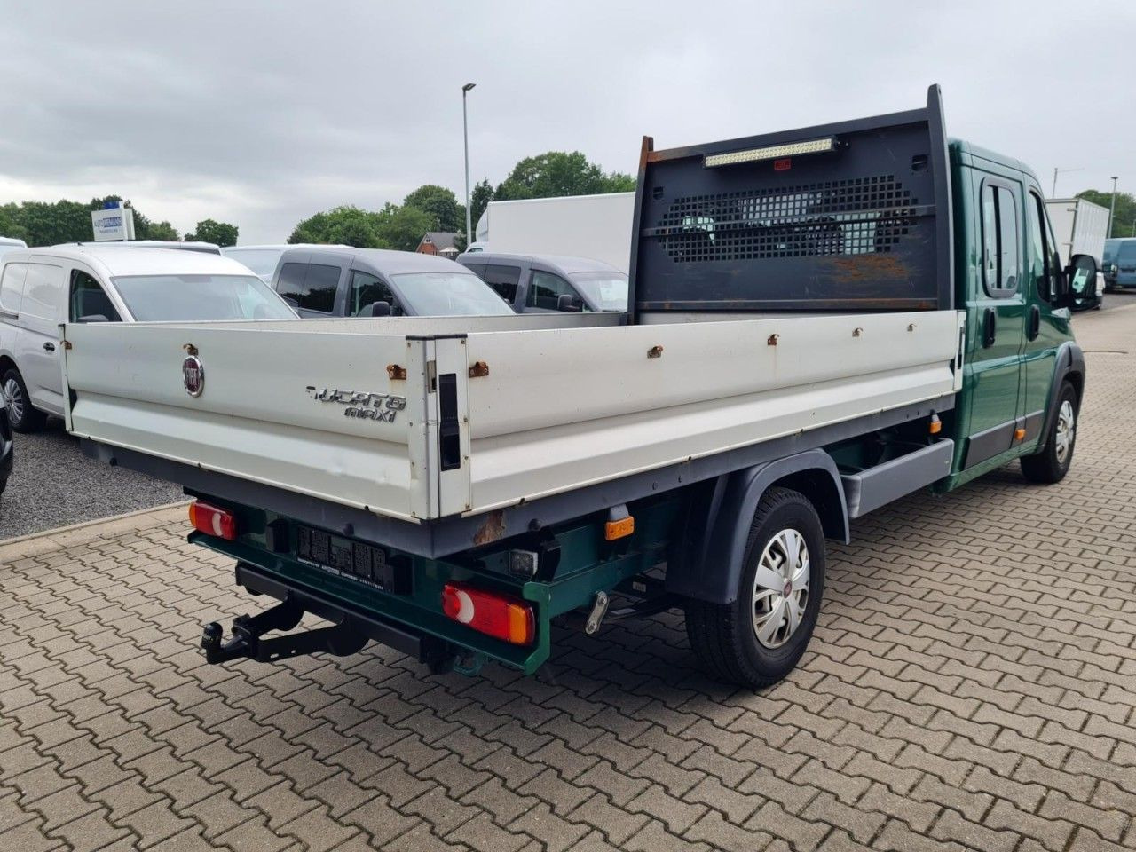 Fiat Ducato 35 Doka L5 Maxi 180 AHK KOMFORT STANDHEIZ - 플랫베드 밴, 콤비 밴 : 사진 4 Fiat Ducato 35 Doka L5 Maxi 180 AHK KOMFORT STANDHEIZ - 플랫베드 밴, 콤비 밴 : 사진 4