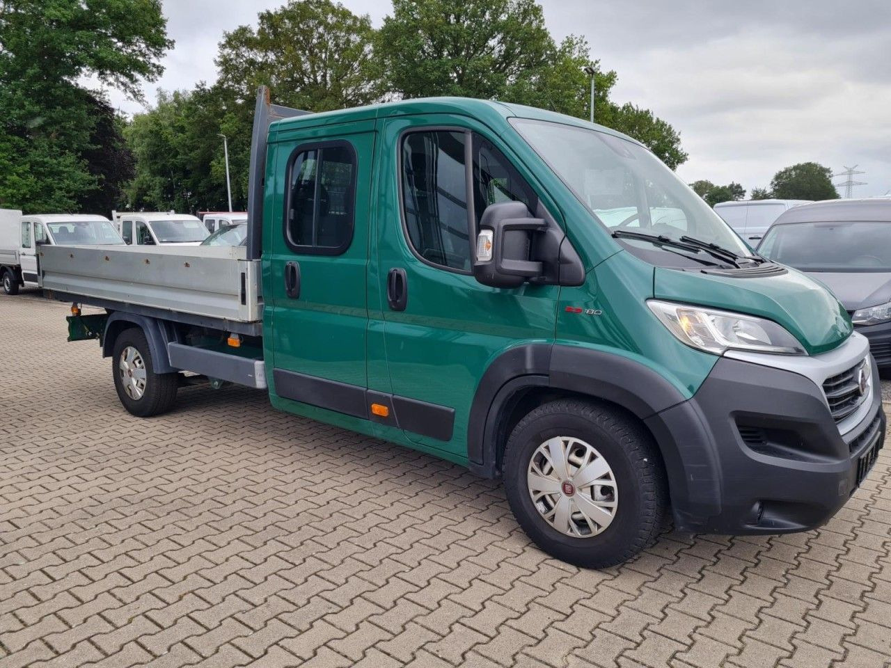 Fiat Ducato 35 Doka L5 Maxi 180 AHK KOMFORT STANDHEIZ - 플랫베드 밴, 콤비 밴 : 사진 3 Fiat Ducato 35 Doka L5 Maxi 180 AHK KOMFORT STANDHEIZ - 플랫베드 밴, 콤비 밴 : 사진 3