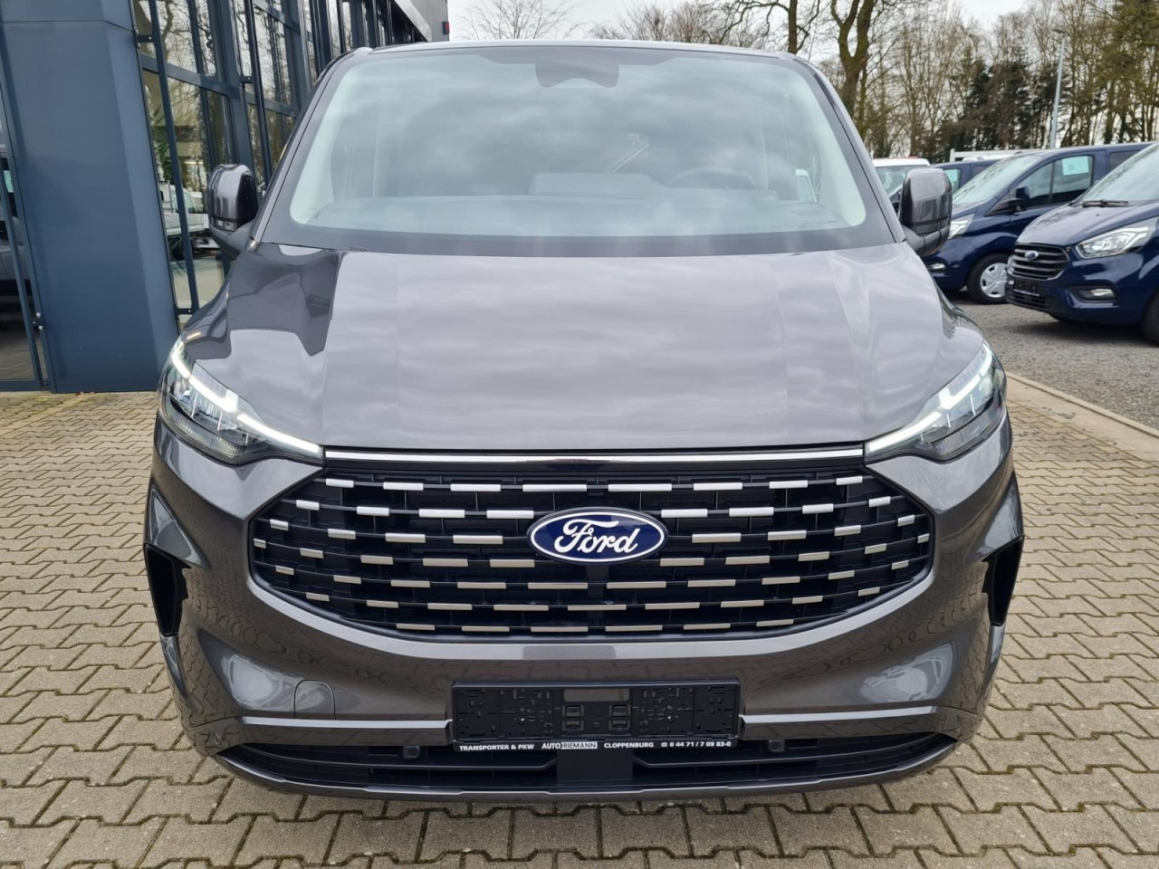 Ford Tourneo Custom 320 L1 AG Titanium X AHK LED NAVI 2X SCHIEBE - 승합차 : 사진 2 Ford Tourneo Custom 320 L1 AG Titanium X AHK LED NAVI 2X SCHIEBE - 승합차 : 사진 2