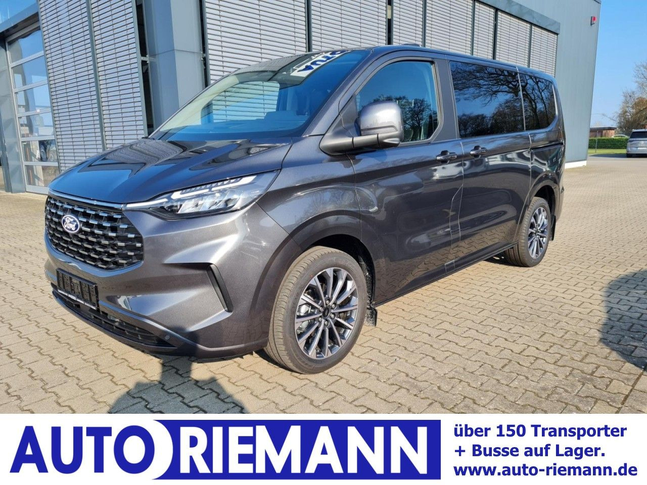 Ford Tourneo Custom 320 Titanium X L1 AHK LED LMF NAV - 승합차 : 사진 1 Ford Tourneo Custom 320 Titanium X L1 AHK LED LMF NAV - 승합차 : 사진 1