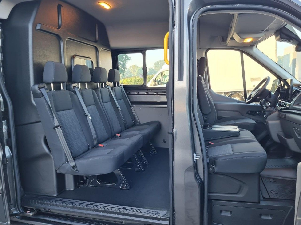 패널 밴, 콤비 밴 Ford Transit 3,5t Kasten Doka TDCi L3 Trend AHK Kamer : 사진 15