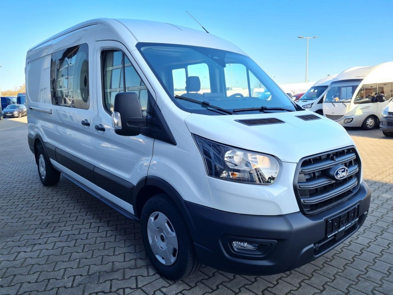 Ford Transit 35 Kasten Doka TDCi Mixto Trend AHK KAME - 패널 밴, 콤비 밴 : 사진 3 Ford Transit 35 Kasten Doka TDCi Mixto Trend AHK KAME - 패널 밴, 콤비 밴 : 사진 3