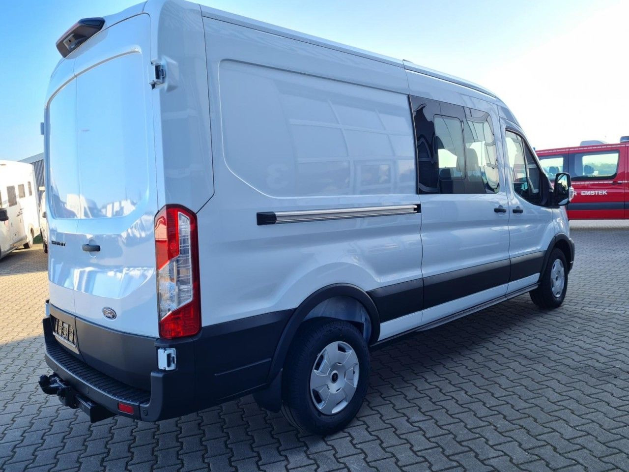Ford Transit 35 Kasten Doka TDCi Mixto Trend AHK KAME - 패널 밴, 콤비 밴 : 사진 4 Ford Transit 35 Kasten Doka TDCi Mixto Trend AHK KAME - 패널 밴, 콤비 밴 : 사진 4