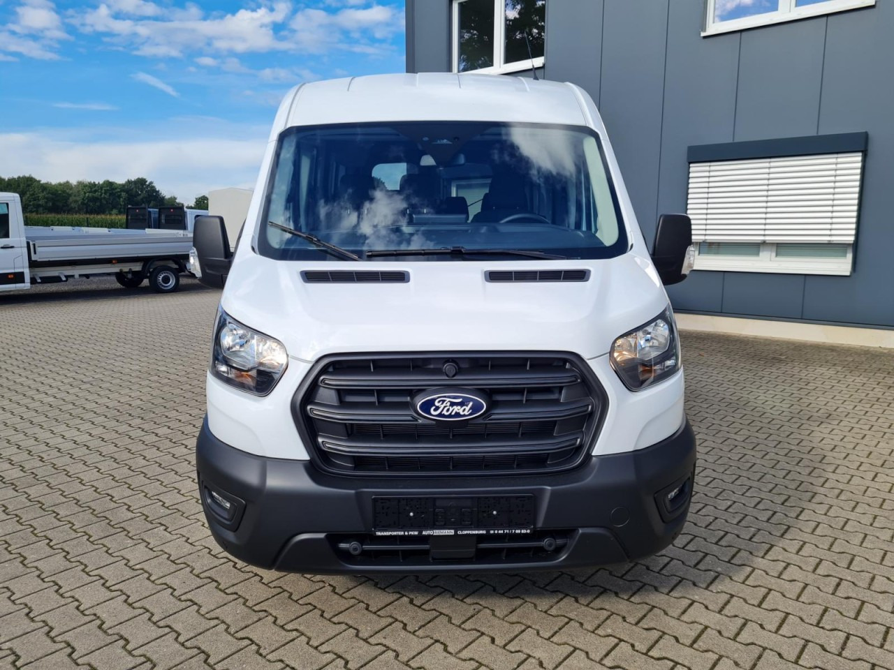 Ford Transit 350 Kombi TDCi L3 AG Trend 9 Sitze AHK KAMERA - 소형 버스, 승합차 : 사진 2 Ford Transit 350 Kombi TDCi L3 AG Trend 9 Sitze AHK KAMERA - 소형 버스, 승합차 : 사진 2