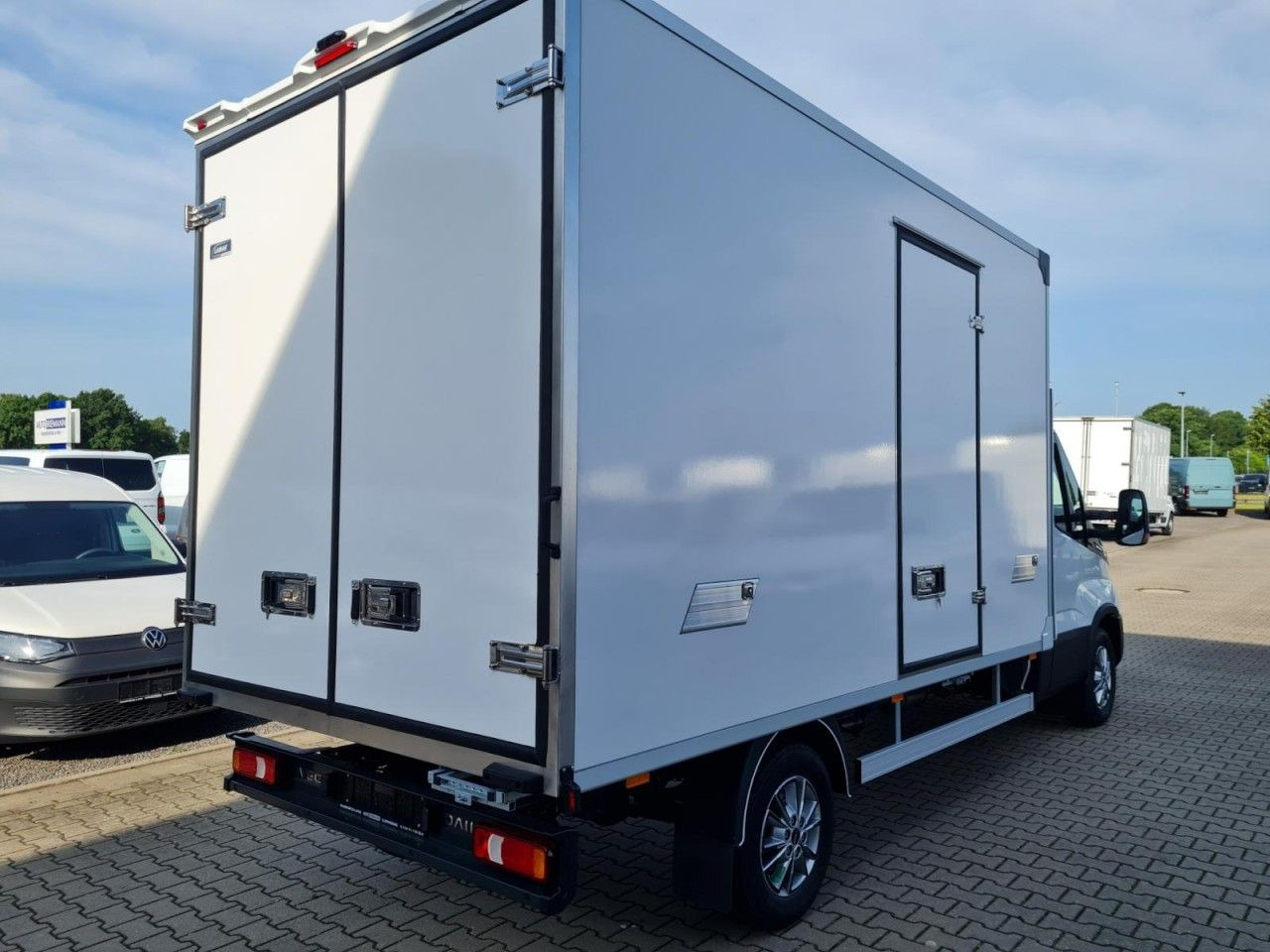 Iveco 35S 18 3.0 Koffer Hi Matic LM KLIMA KAMERA Navig - 박스 밴 : 사진 4 Iveco 35S 18 3.0 Koffer Hi Matic LM KLIMA KAMERA Navig - 박스 밴 : 사진 4