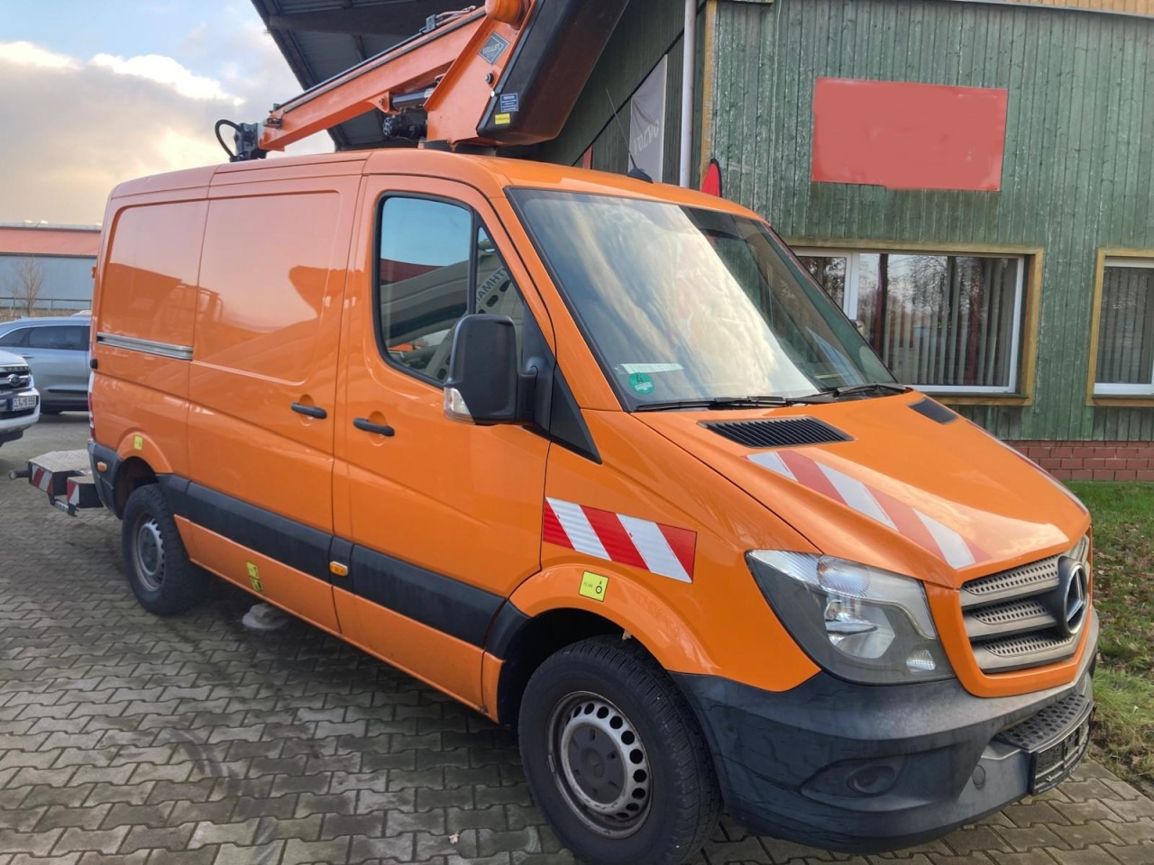 Mercedes-Benz Sprinter 316 CDI Kasten Hubarbeitsbühne KLIMA - 트럭 탑재 고가작업 플랫폼 : 사진 2 Mercedes-Benz Sprinter 316 CDI Kasten Hubarbeitsbühne KLIMA - 트럭 탑재 고가작업 플랫폼 : 사진 2