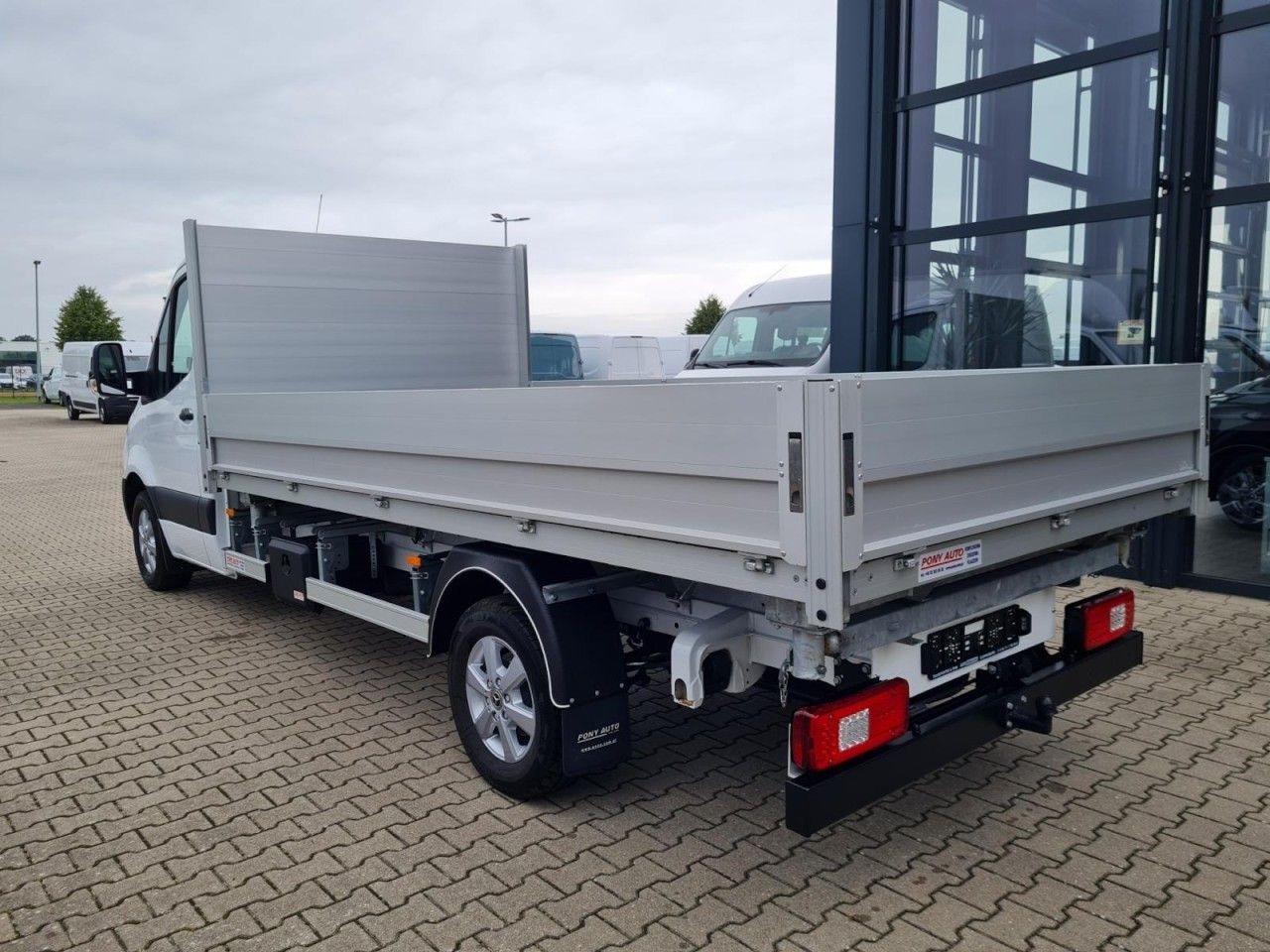 리스  Mercedes-Benz Sprinter 317 CDI 3 Seiten kipper RWD AHK LED NAV Mercedes-Benz Sprinter 317 CDI 3 Seiten kipper RWD AHK LED NAV : 사진 9