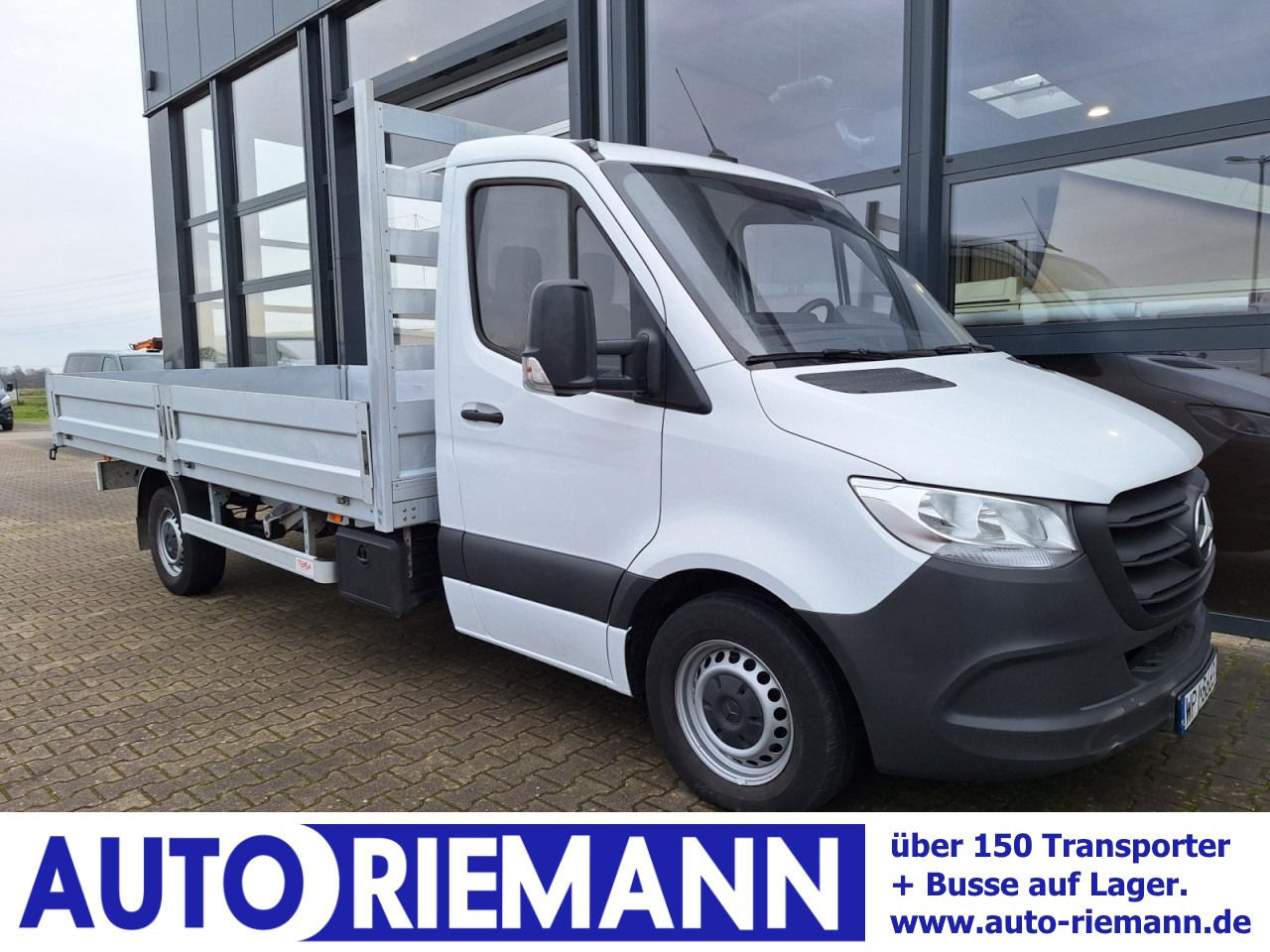 Mercedes-Benz Sprinter 317 CDI Pritsche L4 RWD AHK KLIMA TEMPOMAT - 플랫베드 밴 : 사진 1 Mercedes-Benz Sprinter 317 CDI Pritsche L4 RWD AHK KLIMA TEMPOMAT - 플랫베드 밴 : 사진 1