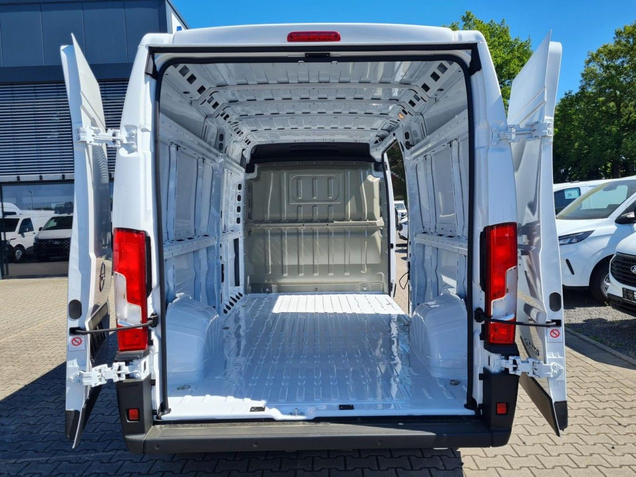 Opel Movano 35 Cargo Kasten L3H2 KLIMA KOMFORT PDC TE - 패널 밴 : 사진 5 Opel Movano 35 Cargo Kasten L3H2 KLIMA KOMFORT PDC TE - 패널 밴 : 사진 5