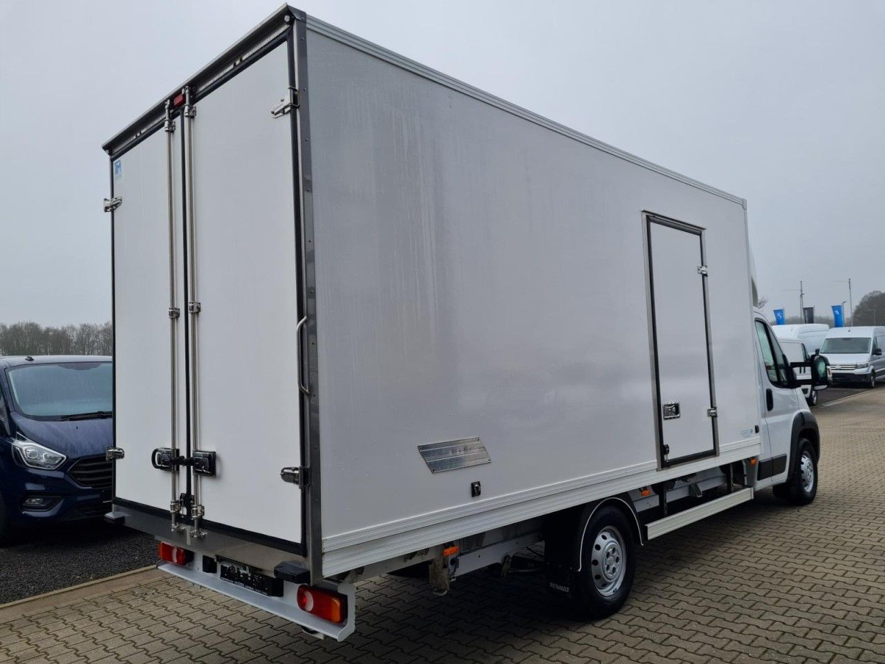 Peugeot Boxer 3.5t Koffer lang L4 ERGO KLIMA KOMFORT TEM - 박스 밴 : 사진 4 Peugeot Boxer 3.5t Koffer lang L4 ERGO KLIMA KOMFORT TEM - 박스 밴 : 사진 4