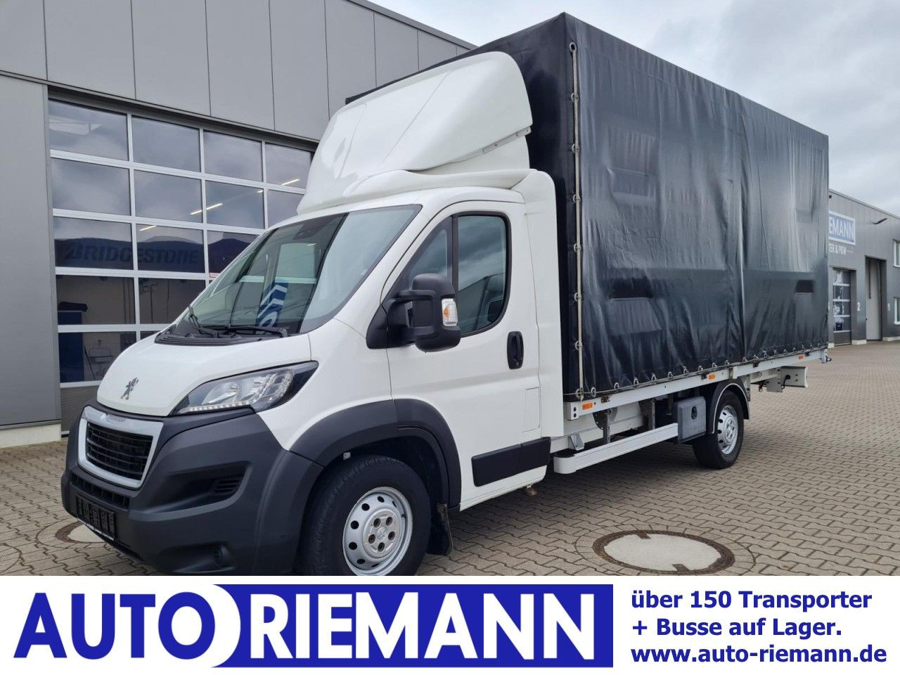 Peugeot Boxer 3,5t Pritsche Plane 2.2 HDi L4 435 - 커튼 사이드 밴 : 사진 1 Peugeot Boxer 3,5t Pritsche Plane 2.2 HDi L4 435 - 커튼 사이드 밴 : 사진 1
