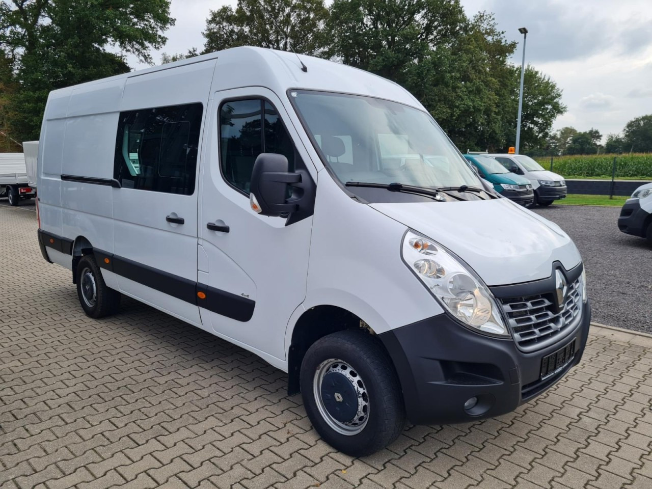 Renault Master 35 Kasten LR Doka 6-Sitze 4x4 Allrad AHK KLIMA PDC - 패널 밴, 콤비 밴 : 사진 3 Renault Master 35 Kasten LR Doka 6-Sitze 4x4 Allrad AHK KLIMA PDC - 패널 밴, 콤비 밴 : 사진 3