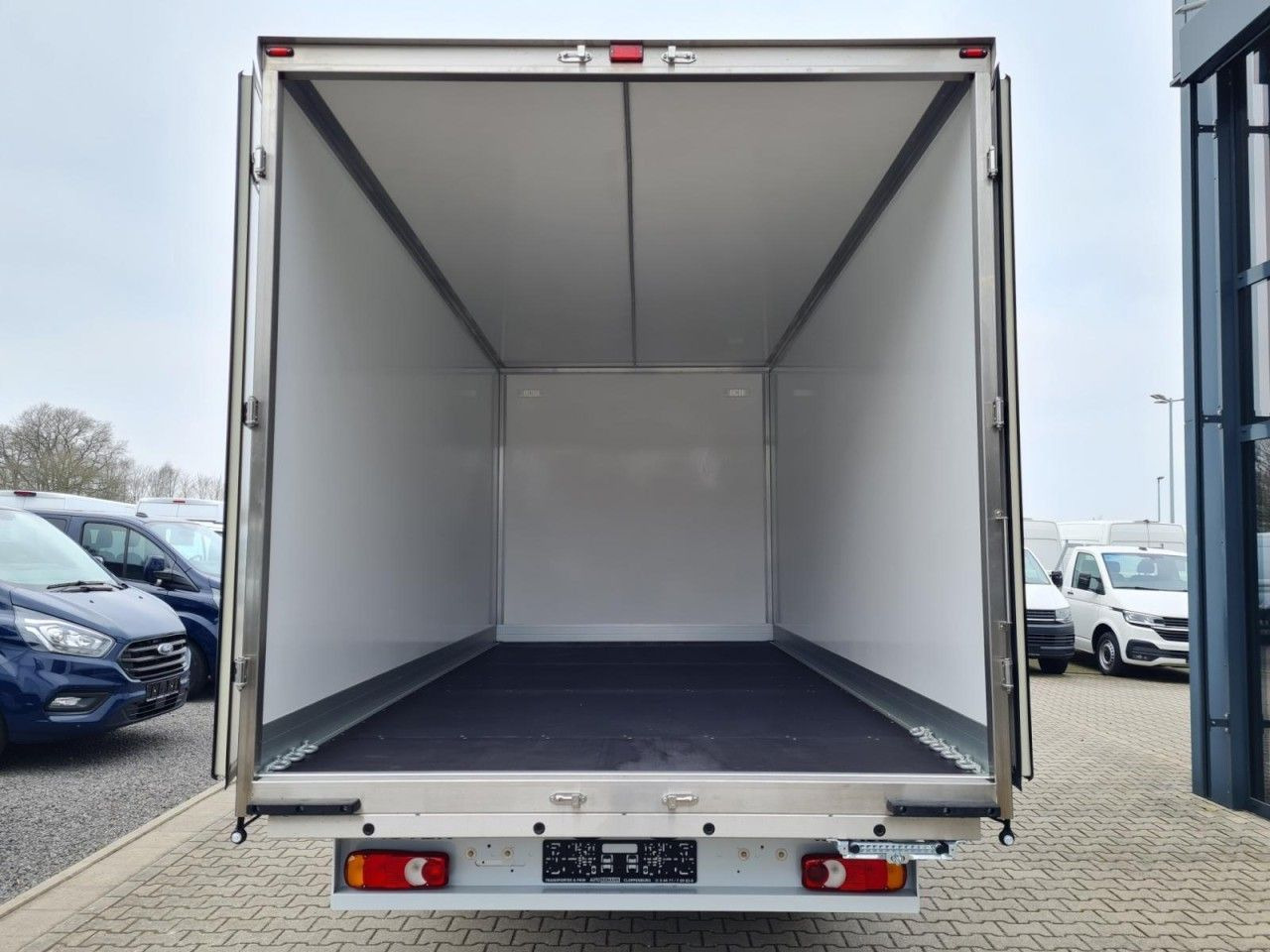 Renault Master 35 New Möbel Koffer KLIMA Tempom LF 4,80m - 박스 밴 : 사진 5 Renault Master 35 New Möbel Koffer KLIMA Tempom LF 4,80m - 박스 밴 : 사진 5