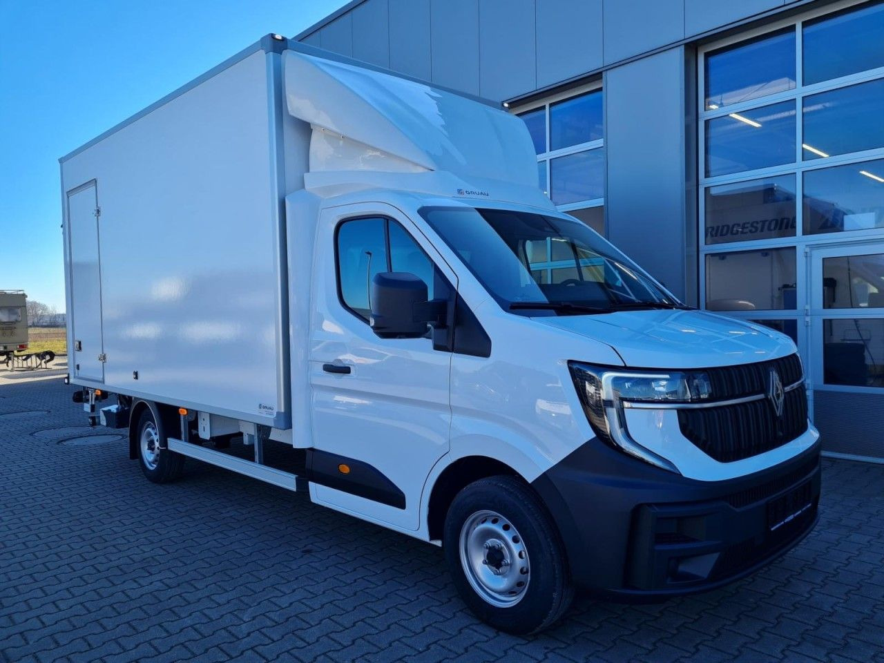 Renault Master 35 New Möbel Koffer LBW KLIMA TEMPOMAT - 박스 밴 : 사진 3 Renault Master 35 New Möbel Koffer LBW KLIMA TEMPOMAT - 박스 밴 : 사진 3