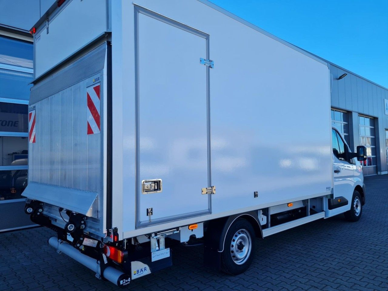 Renault Master 35 New Möbel Koffer LBW KLIMA TEMPOMAT - 박스 밴 : 사진 4 Renault Master 35 New Möbel Koffer LBW KLIMA TEMPOMAT - 박스 밴 : 사진 4