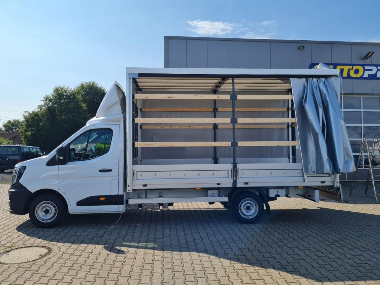 Renault Master 35 Pritsche Schiebe Plane dCi 170 - 커튼 사이드 밴 : 사진 2 Renault Master 35 Pritsche Schiebe Plane dCi 170 - 커튼 사이드 밴 : 사진 2