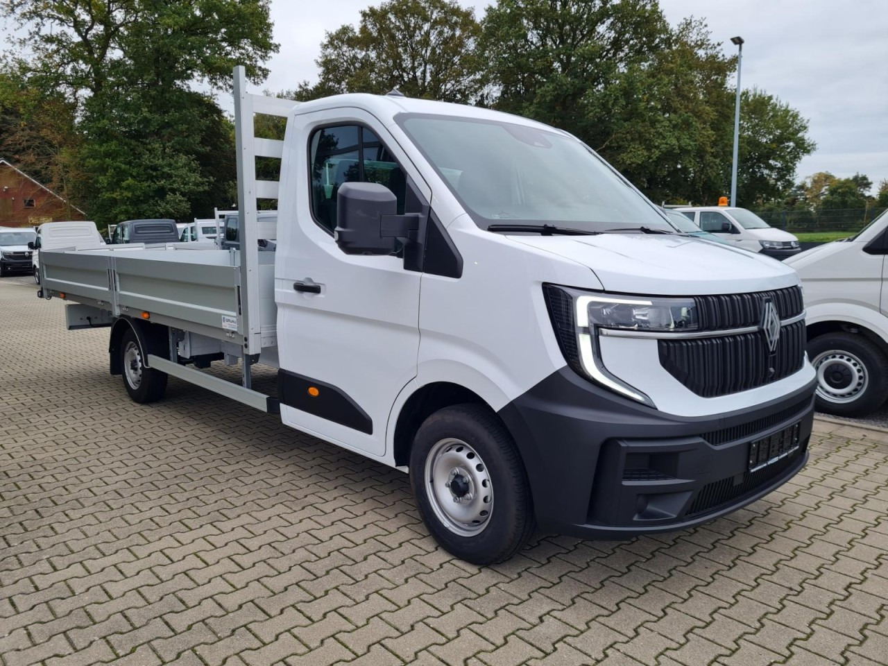 Renault Master 35 Pritsche extra lang 4.85 m KLIMA TEMPOMAT - 플랫베드 밴 : 사진 3 Renault Master 35 Pritsche extra lang 4.85 m KLIMA TEMPOMAT - 플랫베드 밴 : 사진 3