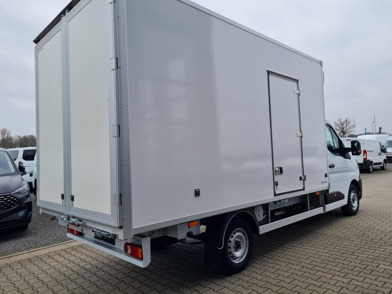 Renault New Master 35 Möbel Koffer KLIMA LUFTFEDER TEMPO - 박스 밴 : 사진 4 Renault New Master 35 Möbel Koffer KLIMA LUFTFEDER TEMPO - 박스 밴 : 사진 4
