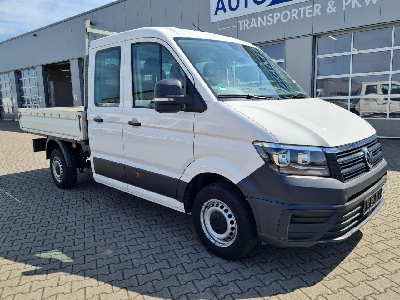 Volkswagen Crafter 35 Doka MR 7-Sitze AHK KLIMA KOMFORT - 플랫베드 밴 : 사진 3 Volkswagen Crafter 35 Doka MR 7-Sitze AHK KLIMA KOMFORT - 플랫베드 밴 : 사진 3