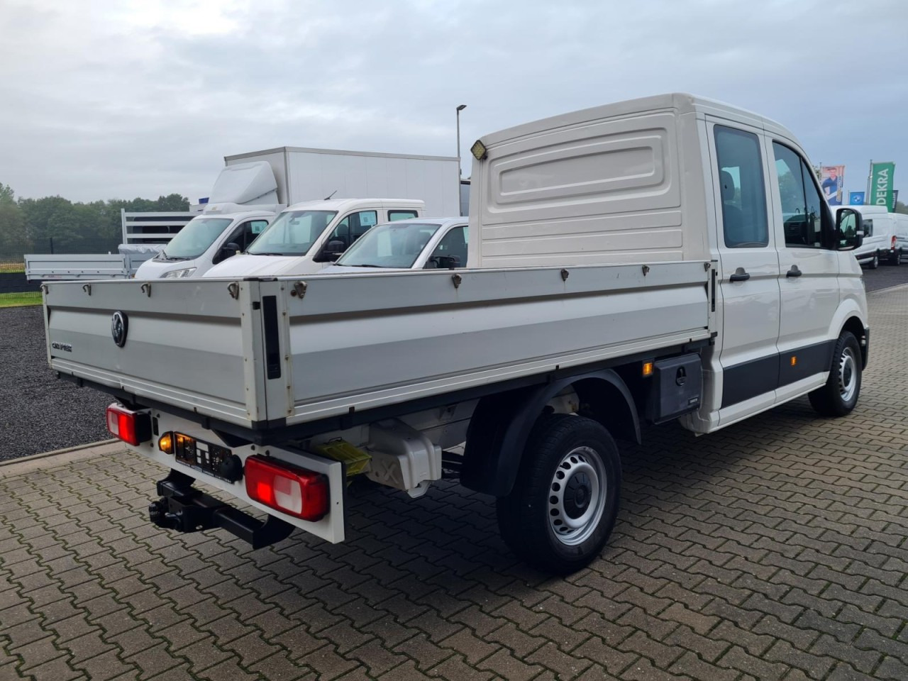 Volkswagen Crafter 35 Doka MR Pritsche AHK Klima 7 Sitzer - 플랫베드 밴, 콤비 밴 : 사진 5 Volkswagen Crafter 35 Doka MR Pritsche AHK Klima 7 Sitzer - 플랫베드 밴, 콤비 밴 : 사진 5