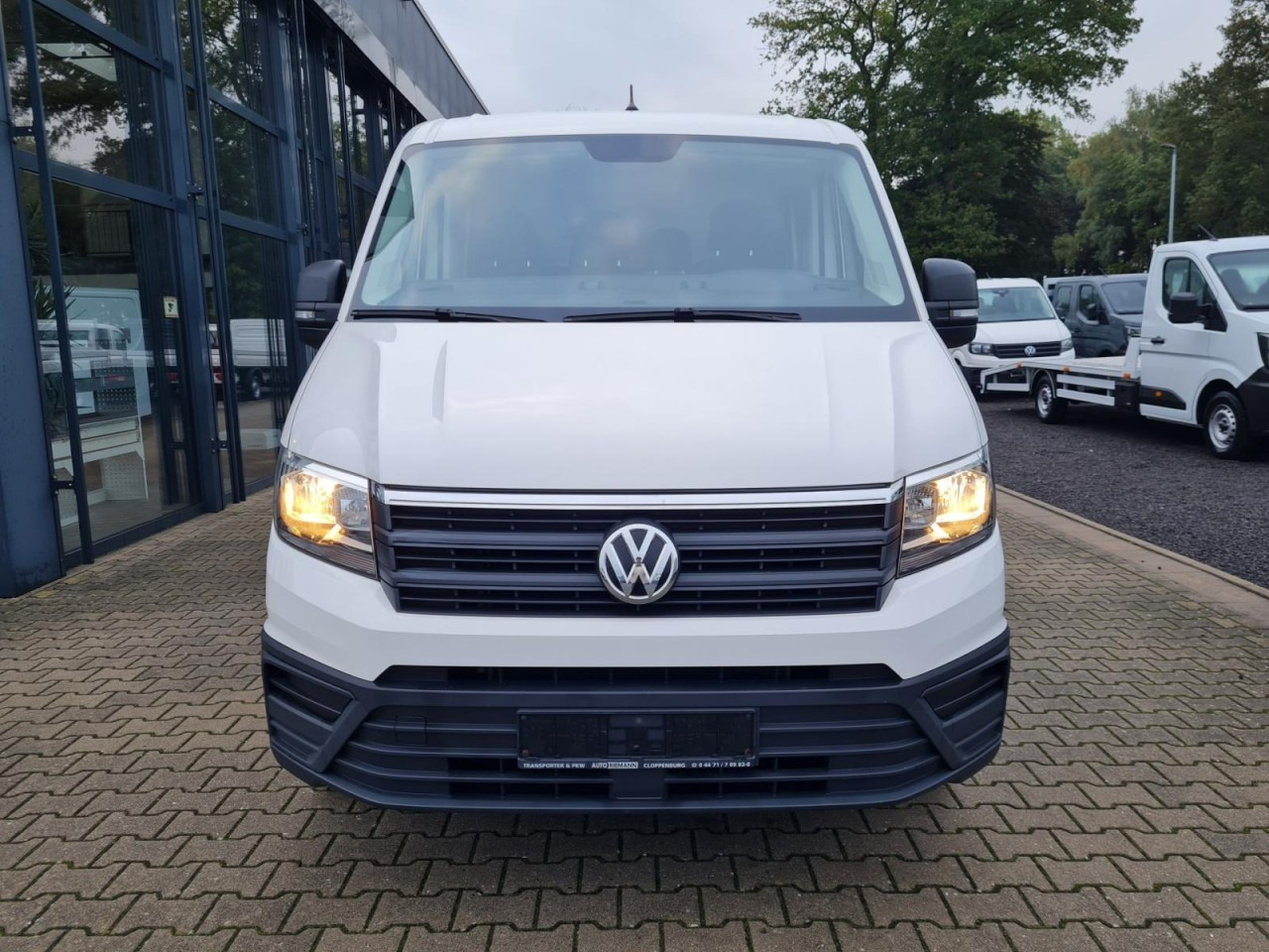 Volkswagen Crafter 35 Doka MR Pritsche AHK Klima 7 Sitzer - 플랫베드 밴, 콤비 밴 : 사진 2 Volkswagen Crafter 35 Doka MR Pritsche AHK Klima 7 Sitzer - 플랫베드 밴, 콤비 밴 : 사진 2