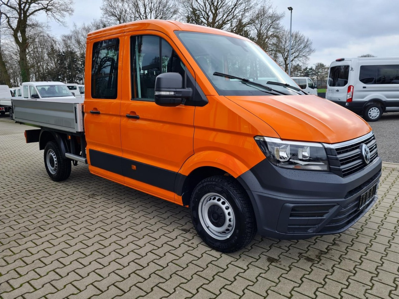 Volkswagen Crafter 35 Doka TDI MR AHK ERGO KLIMA Tempomat - 플랫베드 밴, 콤비 밴 : 사진 4 Volkswagen Crafter 35 Doka TDI MR AHK ERGO KLIMA Tempomat - 플랫베드 밴, 콤비 밴 : 사진 4