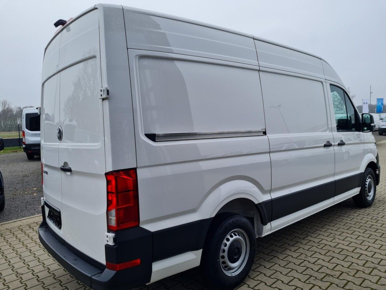 Volkswagen Crafter 35 Kasten MR hoch KLIMA KAMERA NAVI/APP - 패널 밴 : 사진 4 Volkswagen Crafter 35 Kasten MR hoch KLIMA KAMERA NAVI/APP - 패널 밴 : 사진 4