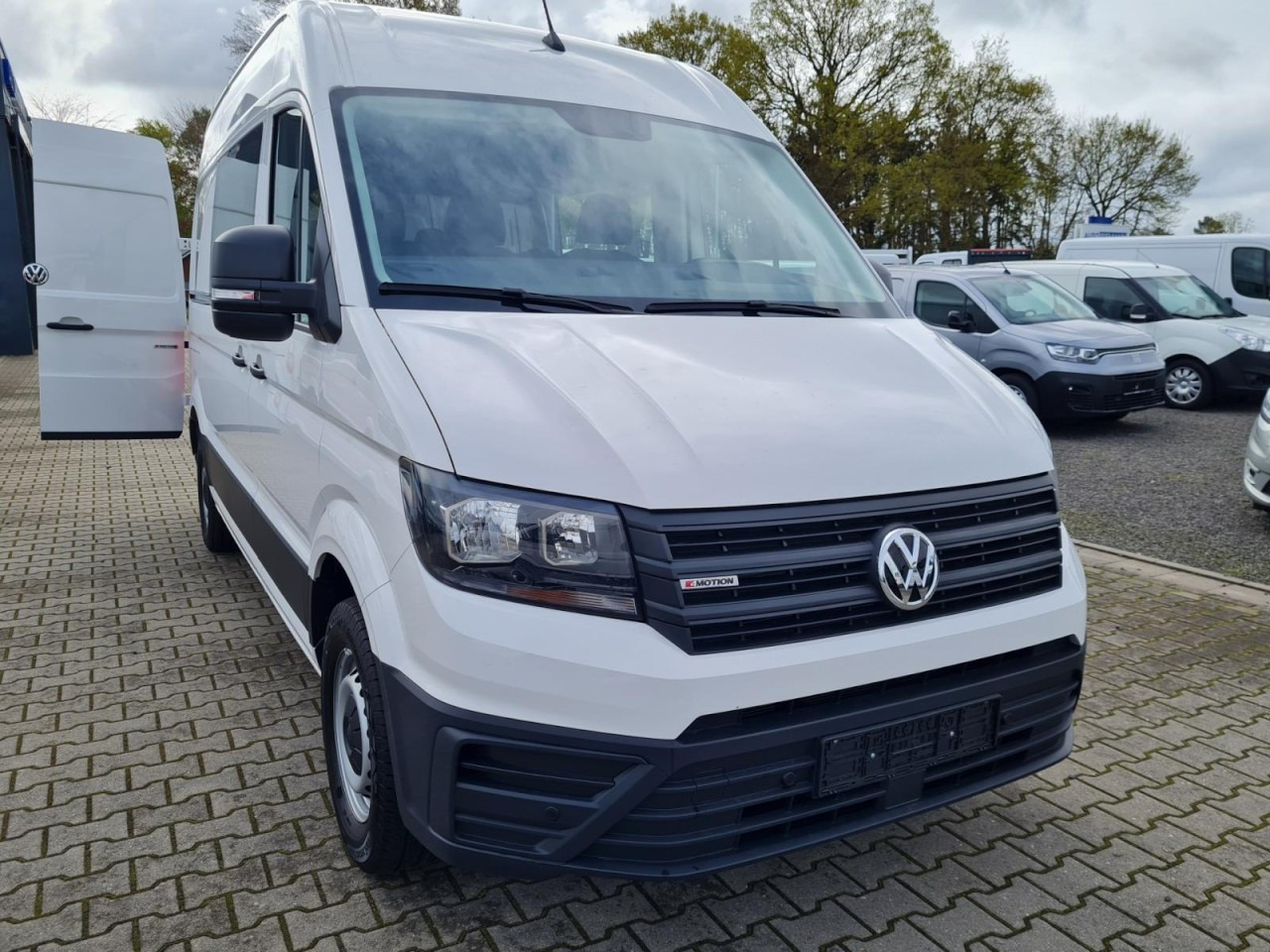 Volkswagen Crafter 35 Kasten Plus Doka mixto 4motion AHK - 패널 밴, 콤비 밴 : 사진 2 Volkswagen Crafter 35 Kasten Plus Doka mixto 4motion AHK - 패널 밴, 콤비 밴 : 사진 2