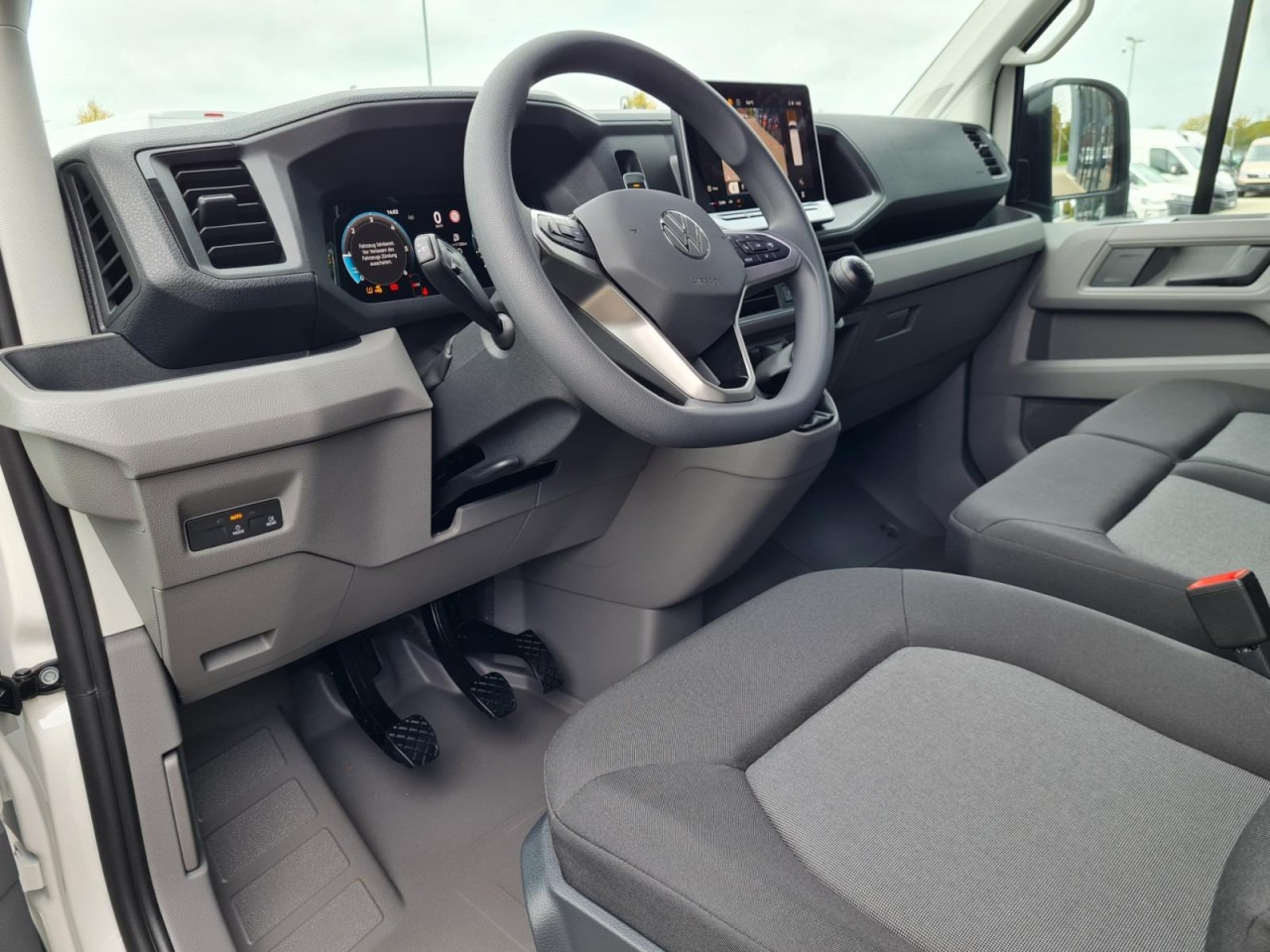 패널 밴 Volkswagen Crafter 35 Kasten TDI MR L3H3 STANDHEIZ AHK : 사진 9